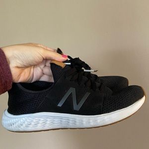 New Balance womens sneakers 7.5